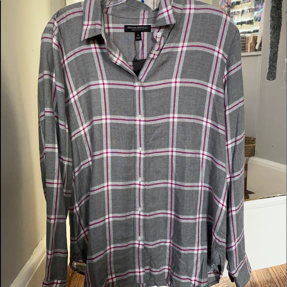 ⭐️NWT banana republic plaid top⭐️